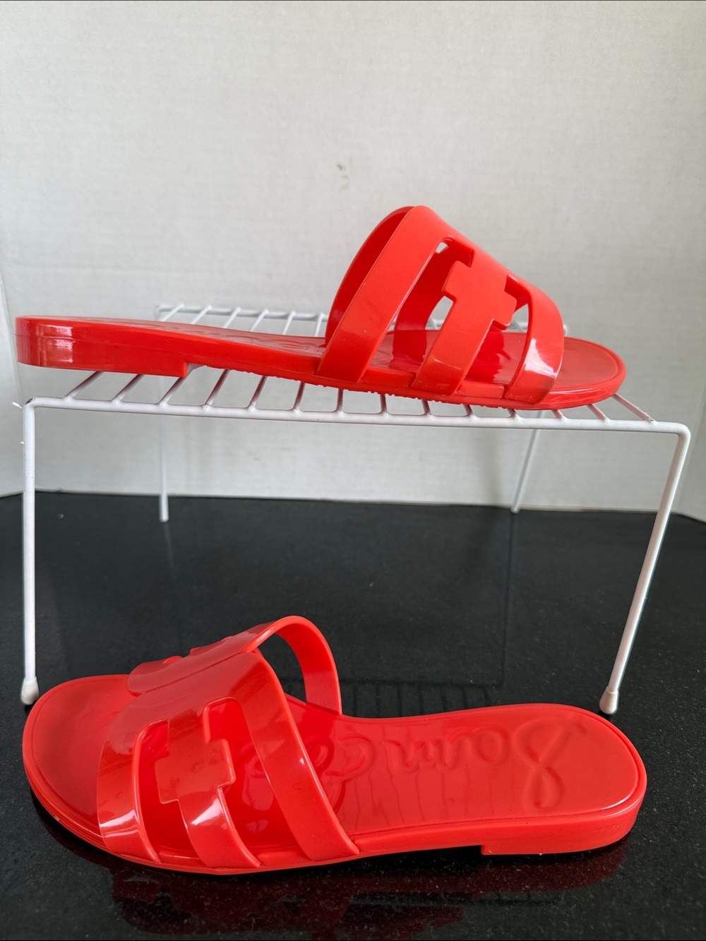 Sam Edelman Women's Bay Logo Emblem Jelly Slide Sandals Size 8 Blood Orange - Picture 11 of 12